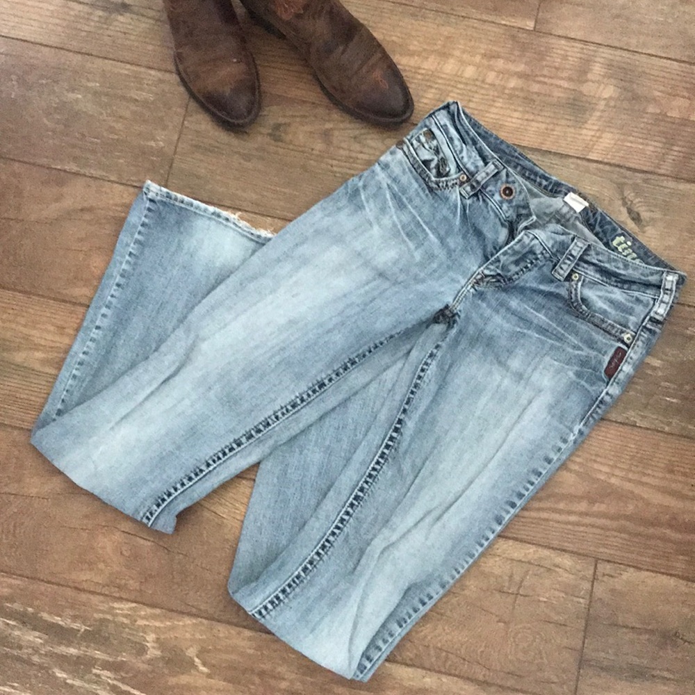 Silver light wash jeans 27